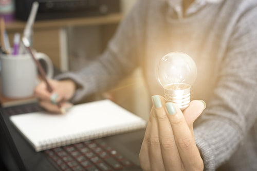 Scents That Improve Mood & Productivity